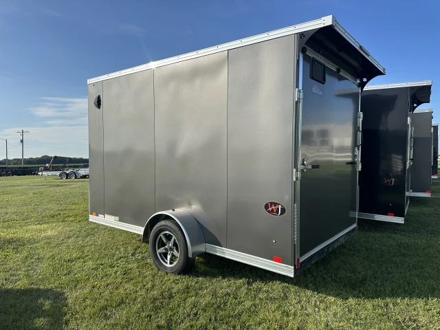 DEMO UNITED WJ-712SA32-8.5-B ENCLOSED TRAILER