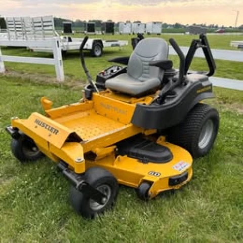 USED HUSTLER FASTRAK 60" ZERO TURN LAWN MOWER
