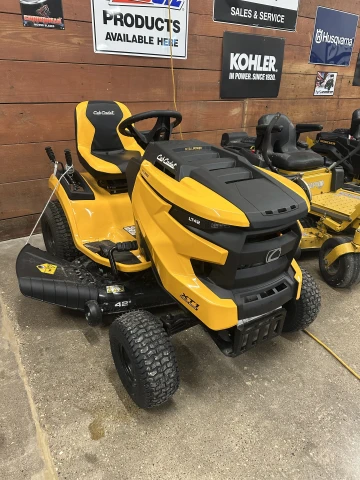 CUB CADET XT1 LT42 IntelliPOWER