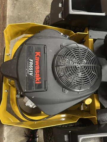 USED HUSTLER RAPTOR X 54"