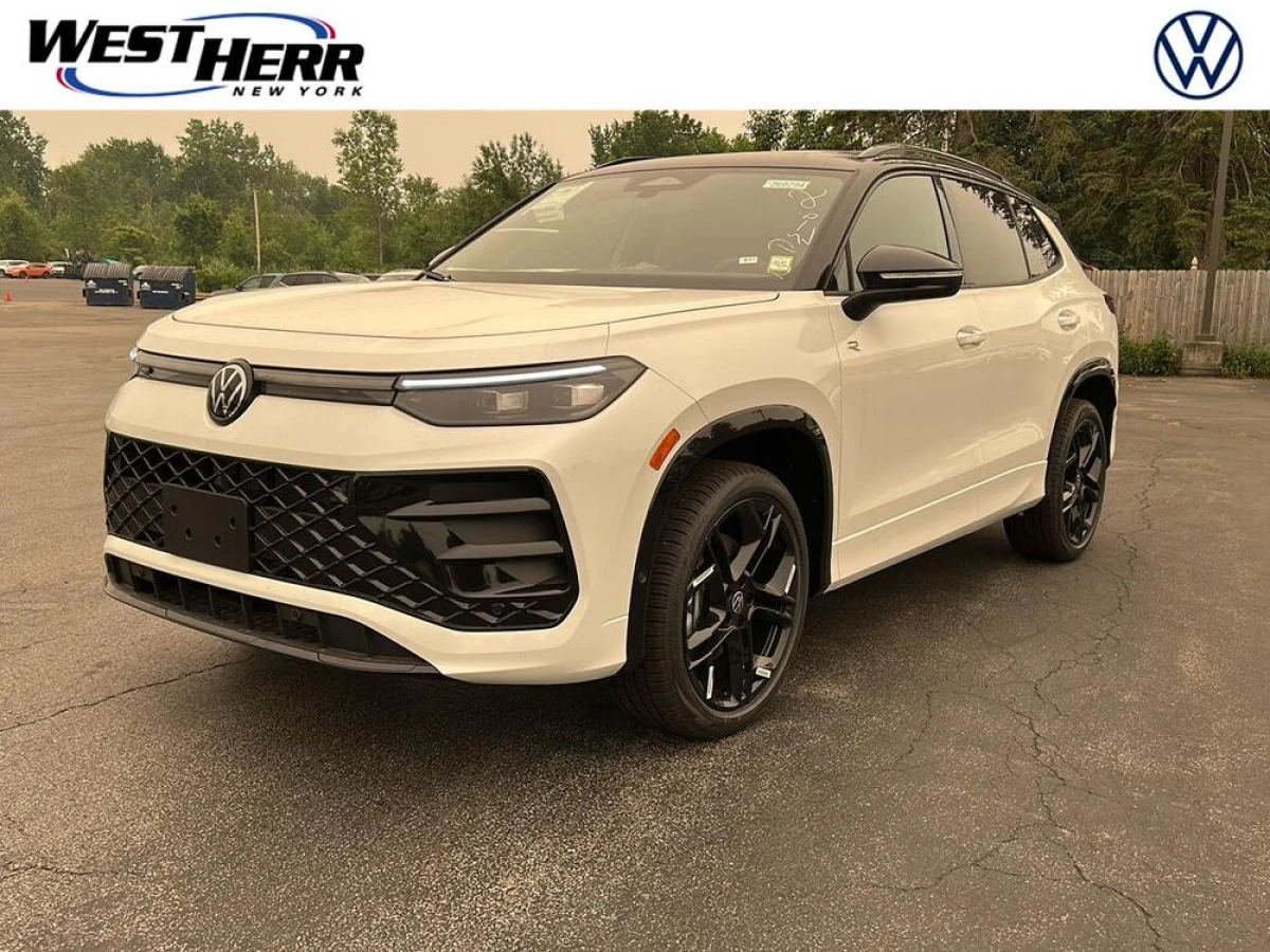 New 2026 Volkswagen Tiguan 2.0T SE R-Line Black