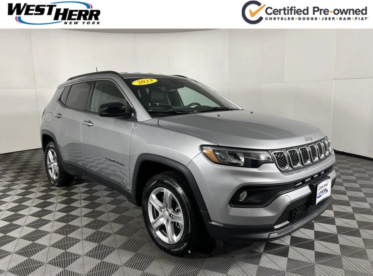 Certified Pre-Owned 2023 Jeep Compass Latitude
