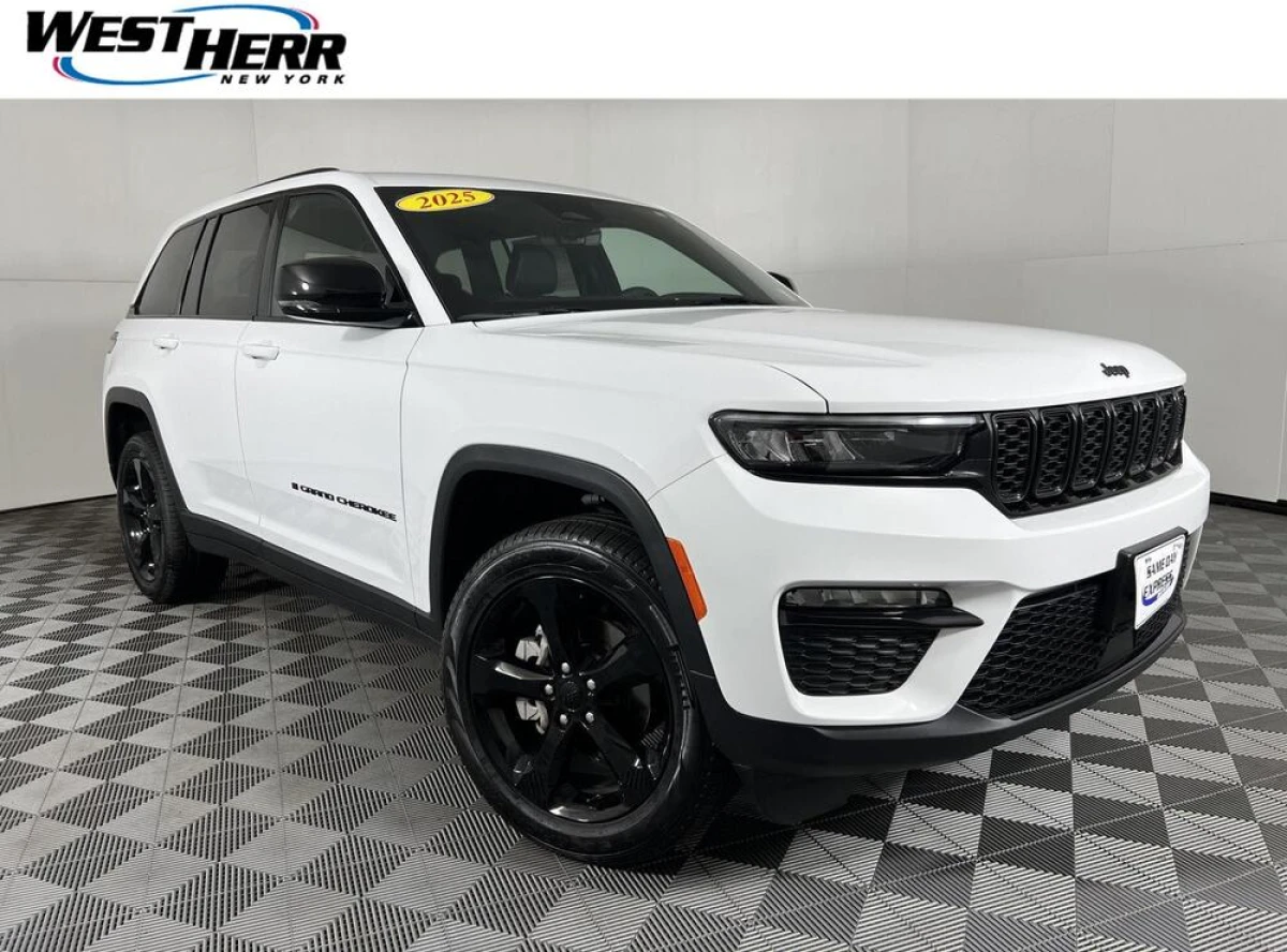 Pre-Owned 2025 Jeep Grand Cherokee Limited