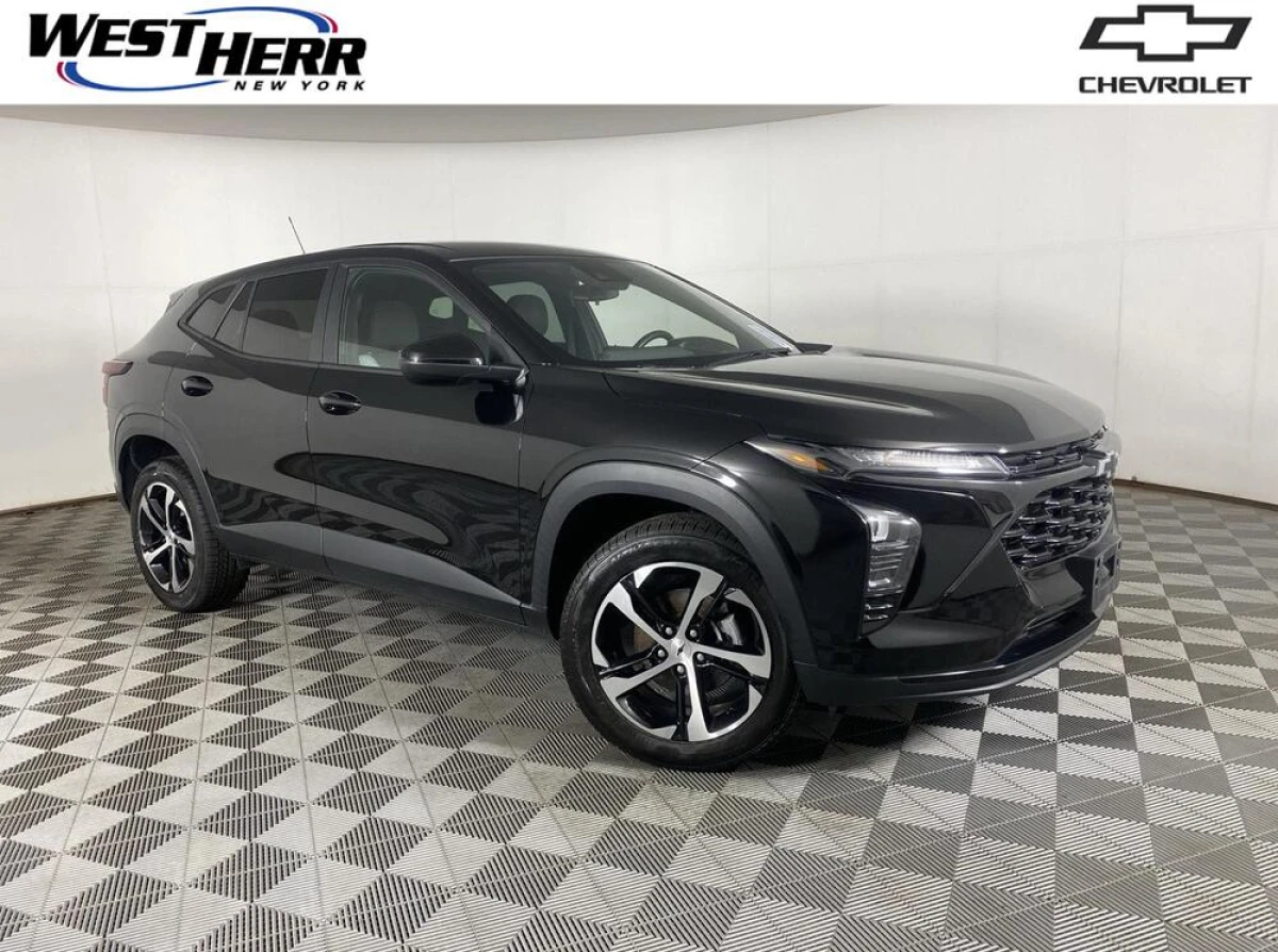 Pre-Owned 2024 Chevrolet Trax 1RS