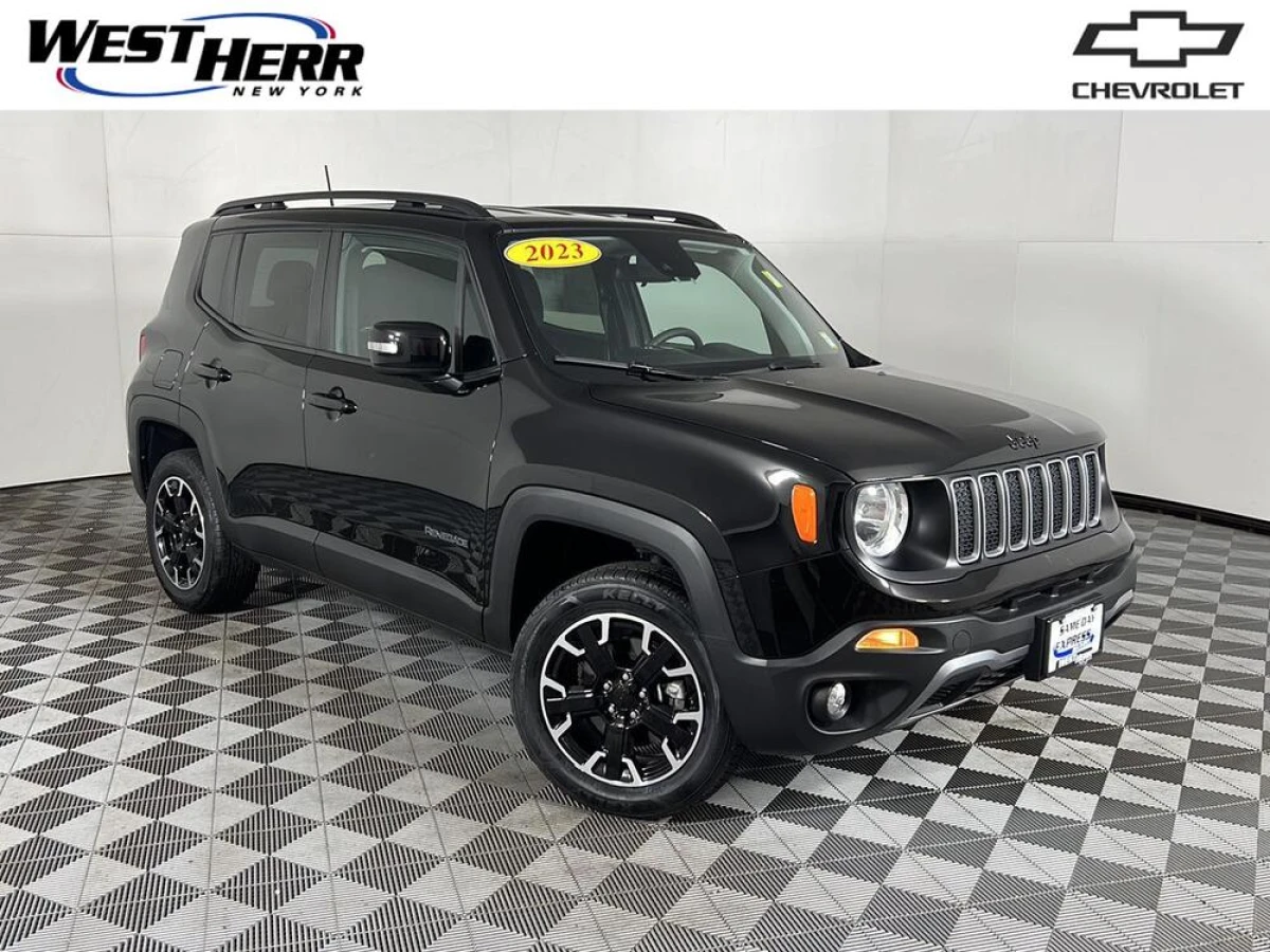 Pre-Owned 2023 Jeep Renegade Upland