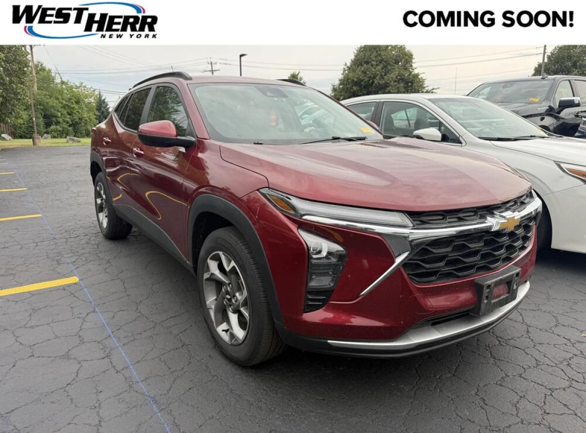 Pre-Owned 2024 Chevrolet Trax LT