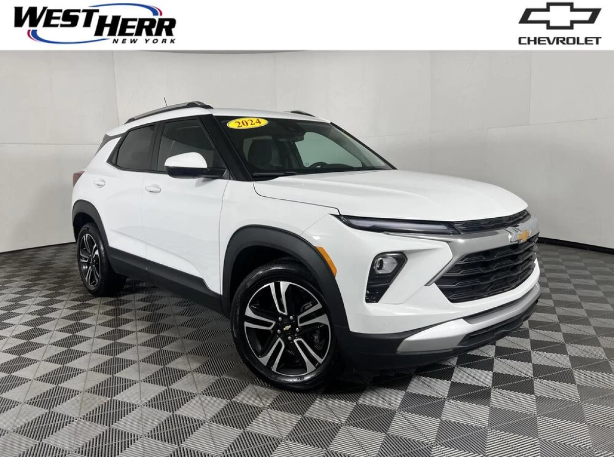 Pre-Owned 2024 Chevrolet Trailblazer LT