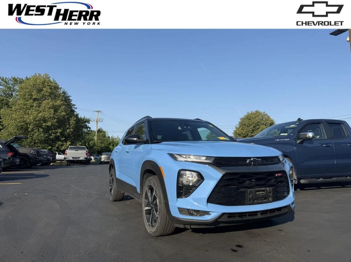 Pre-Owned 2023 Chevrolet Trailblazer RS