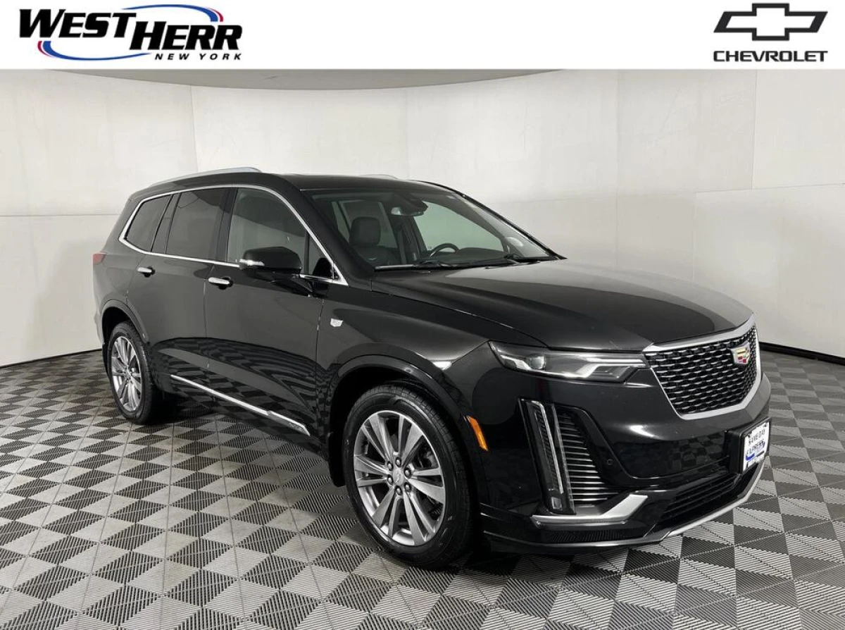 Pre-Owned 2023 Cadillac XT6 AWD Premium Luxury