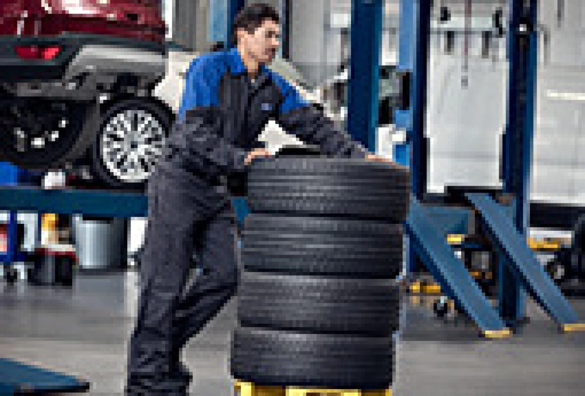We'll beat your best price on a set of four tires,* plus get up to a $125 rebate.**