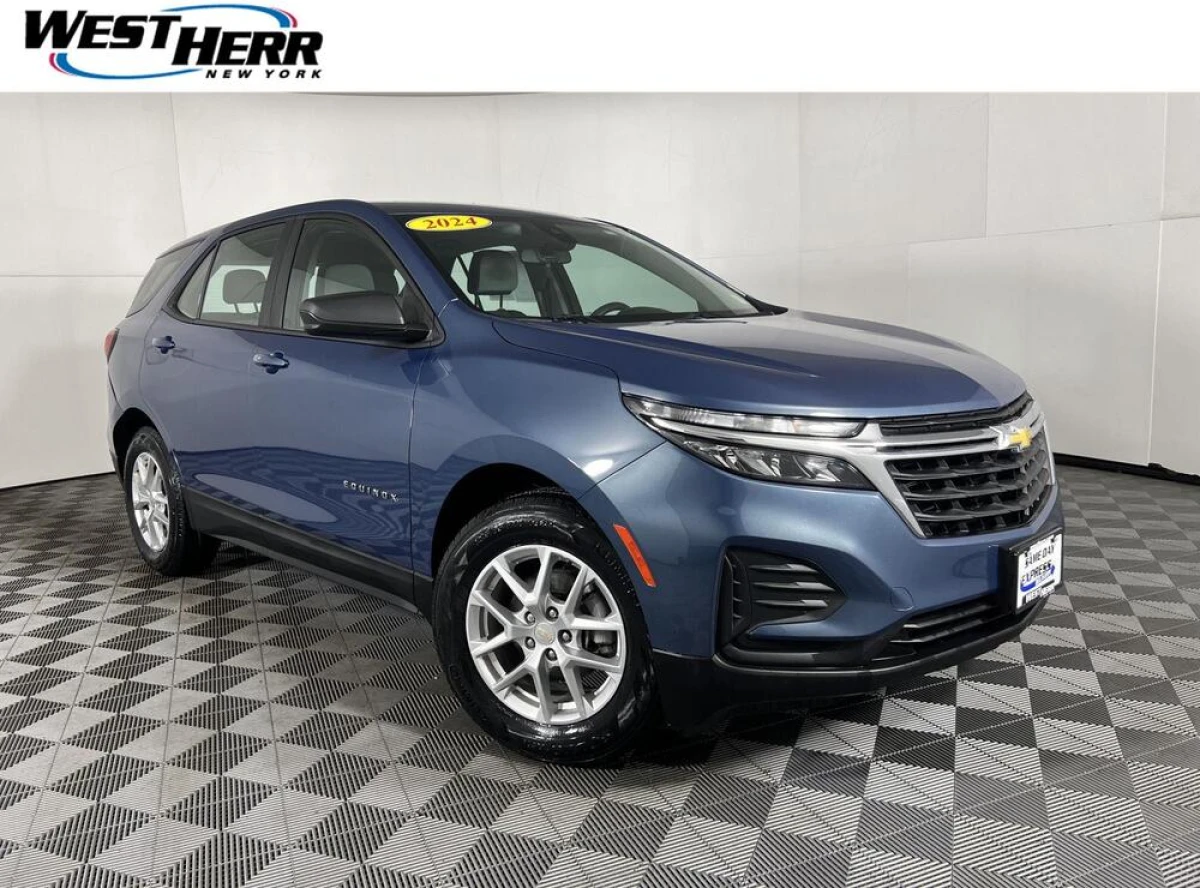 Pre-Owned 2024 Chevrolet Equinox LS