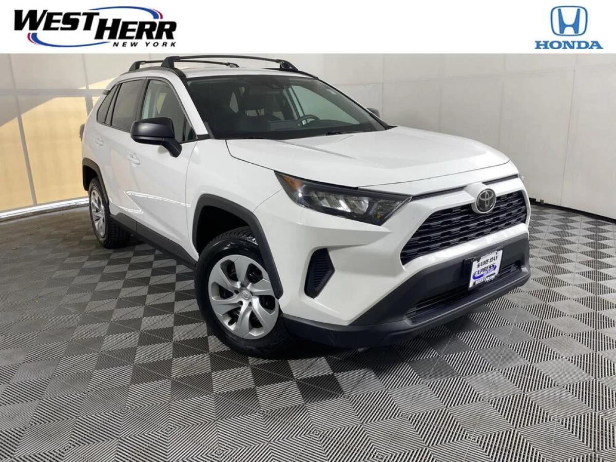 Pre-Owned 2021 Toyota RAV4 LE