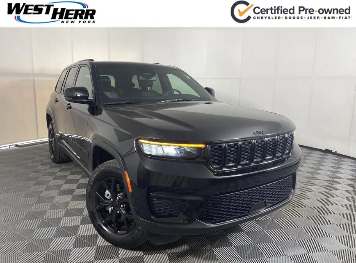 Certified Pre-Owned 2024 Jeep Grand Cherokee Altitude