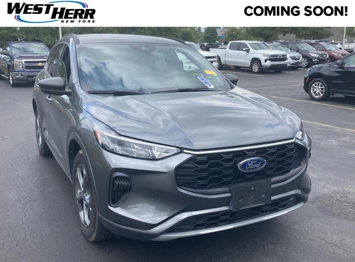 Pre-Owned 2023 Ford Escape ST-Line