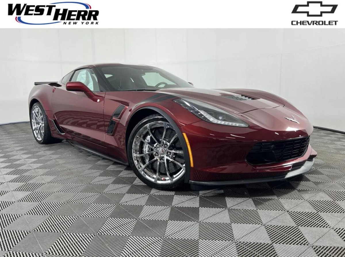 Pre-Owned 2017 Chevrolet Corvette Grand Sport 2LT