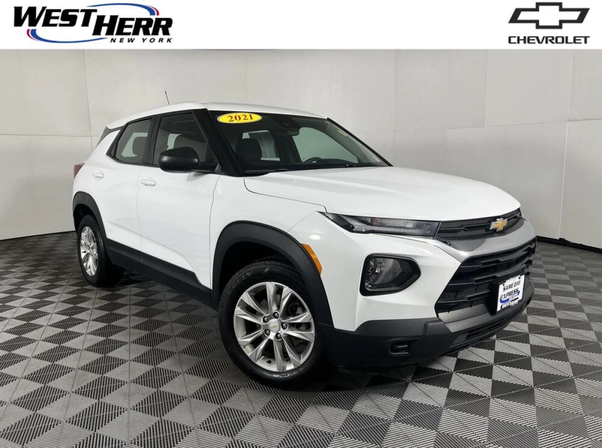 Pre-Owned 2021 Chevrolet Trailblazer LS