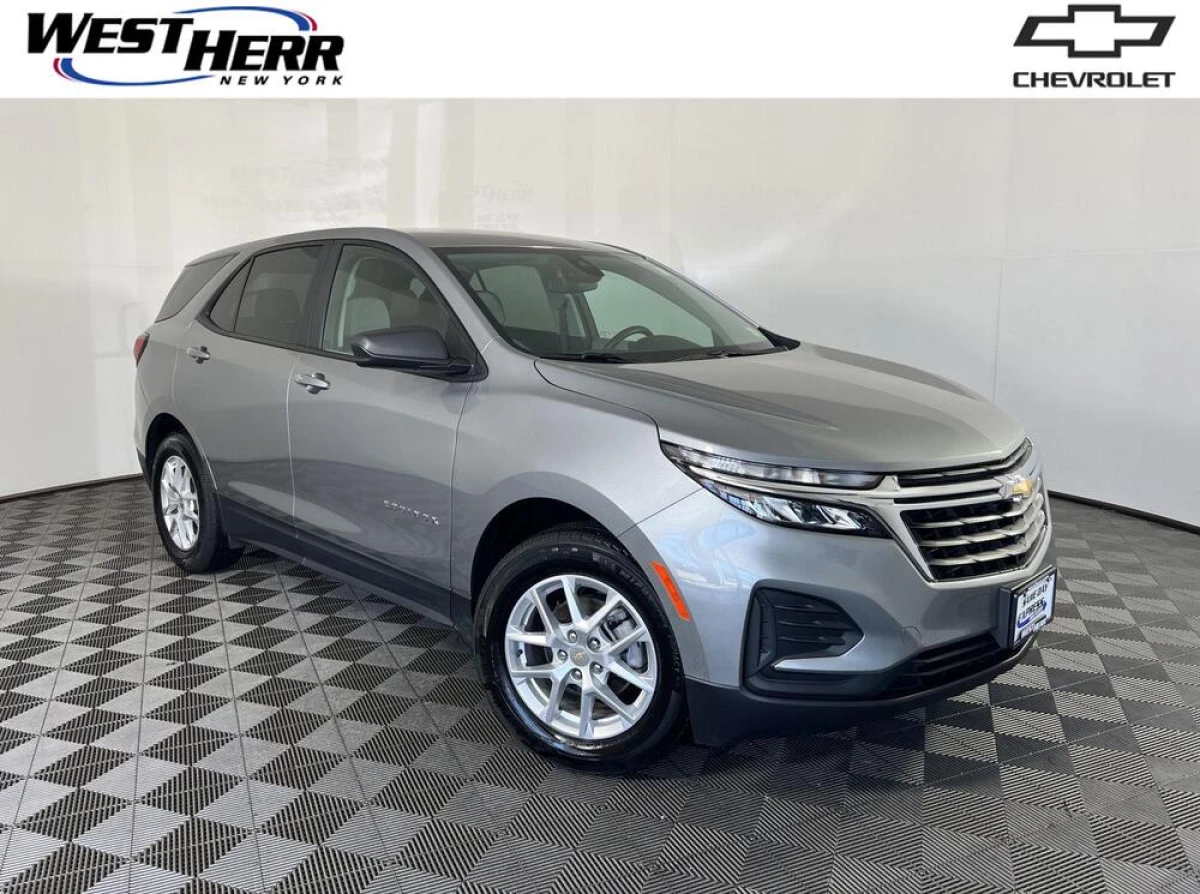 Pre-Owned 2024 Chevrolet Equinox LS