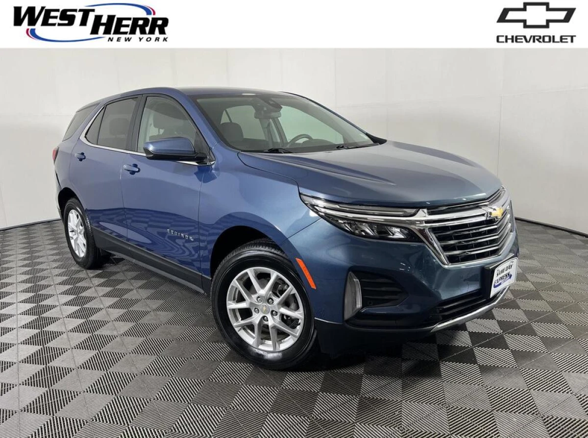 Pre-Owned 2024 Chevrolet Equinox LT