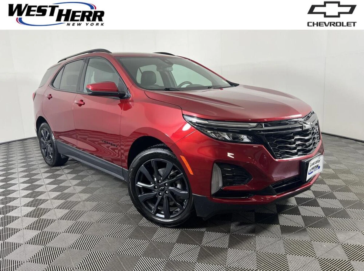 Pre-Owned 2024 Chevrolet Equinox RS