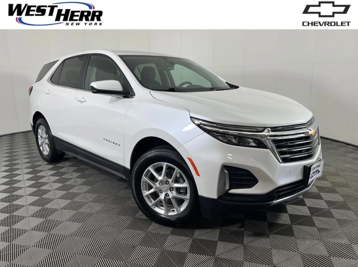 Pre-Owned 2024 Chevrolet Equinox LT