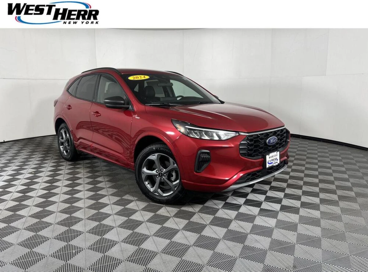 Pre-Owned 2024 Ford Escape ST-Line