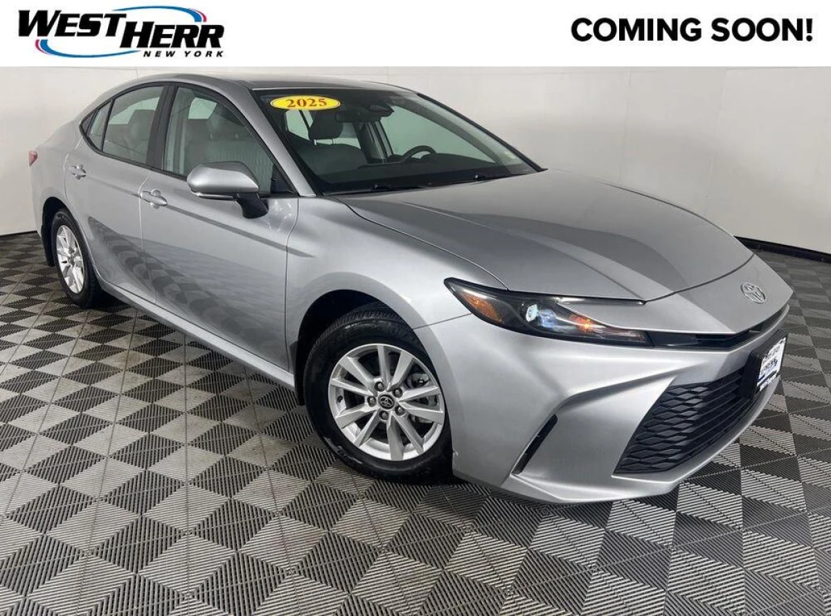 Pre-Owned 2025 Toyota Camry LE