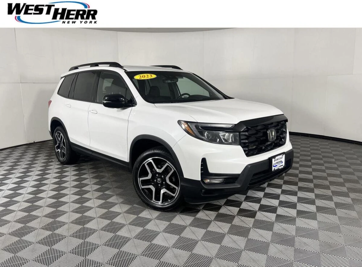Pre-Owned 2023 Honda Passport Elite