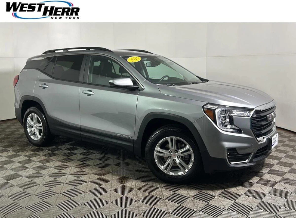 Pre-Owned 2023 GMC Terrain SLE
