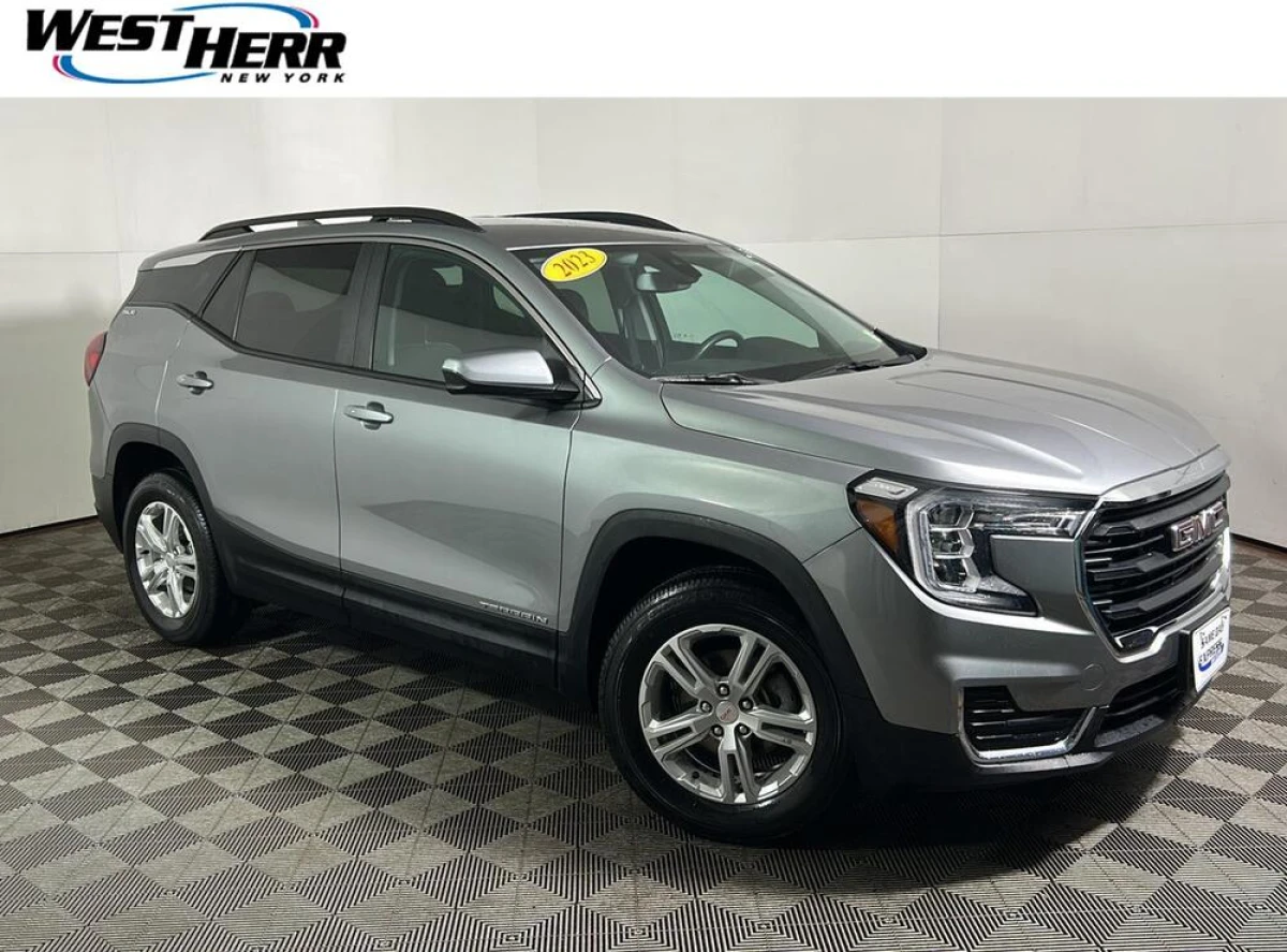 Pre-Owned 2023 GMC Terrain SLE