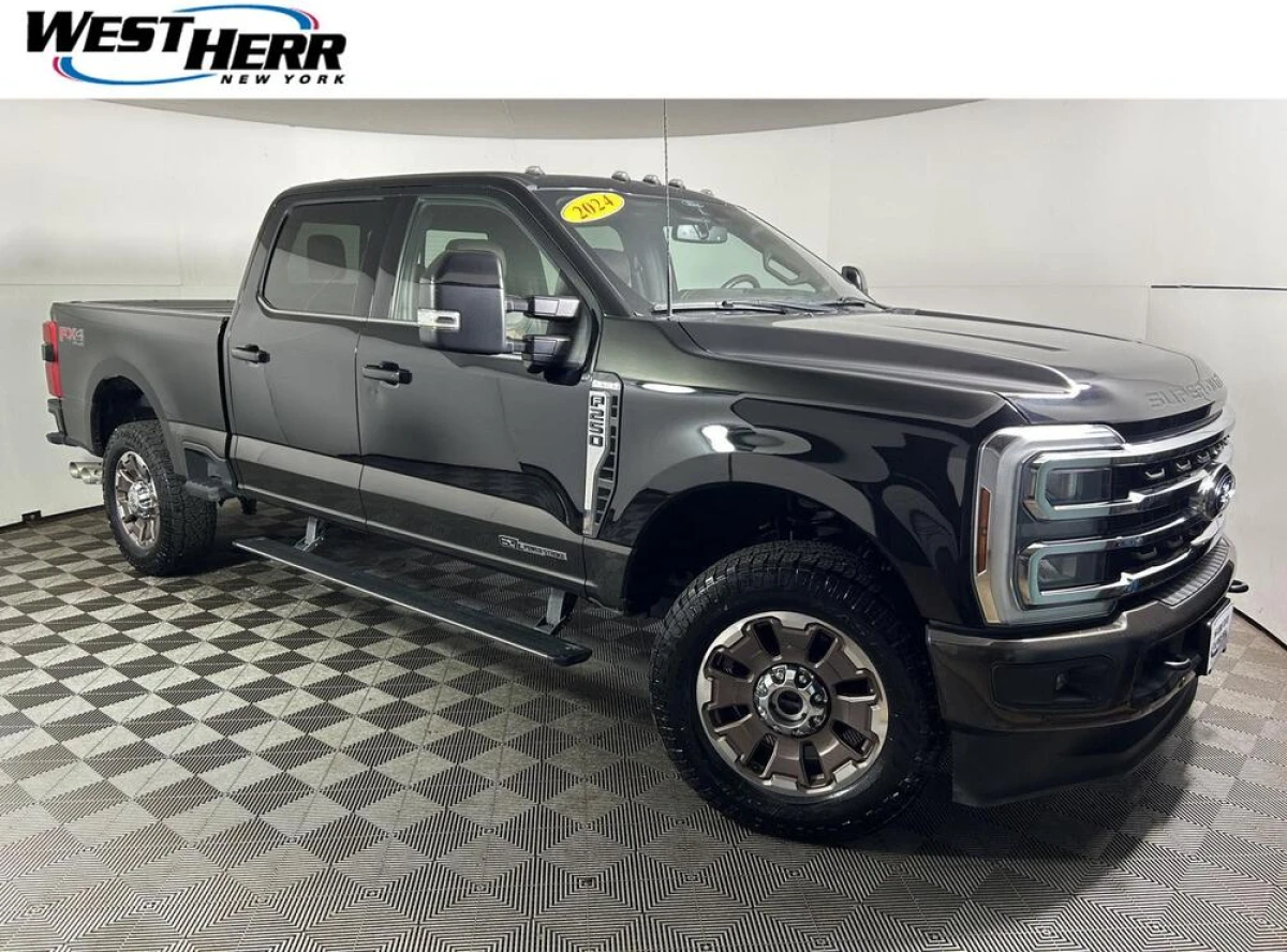 Pre-Owned 2024 Ford Super Duty F-250 King Ranch