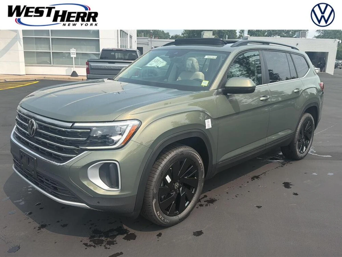 New 2026 Volkswagen Atlas 2.0T SE w/Technology