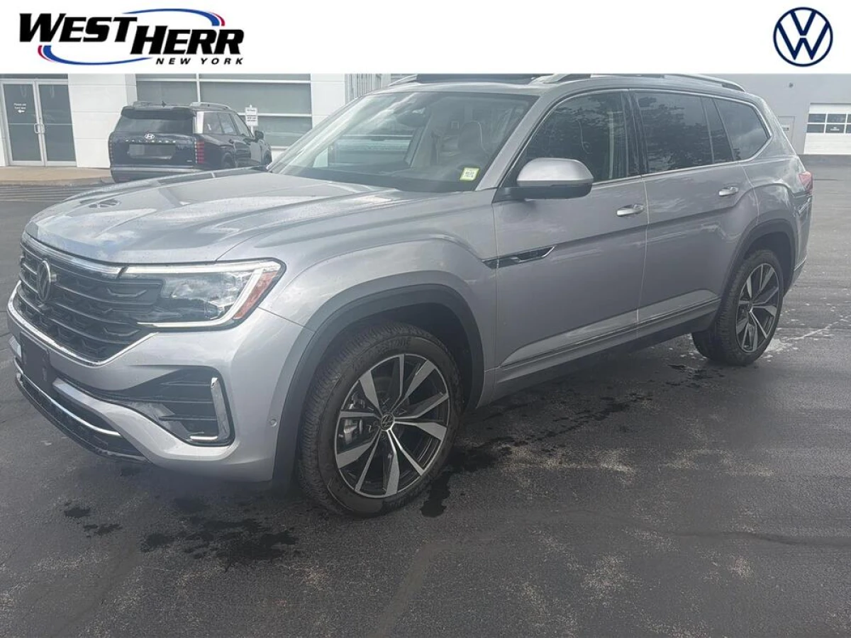 New 2026 Volkswagen Atlas 2.0T SEL Premium R-Line