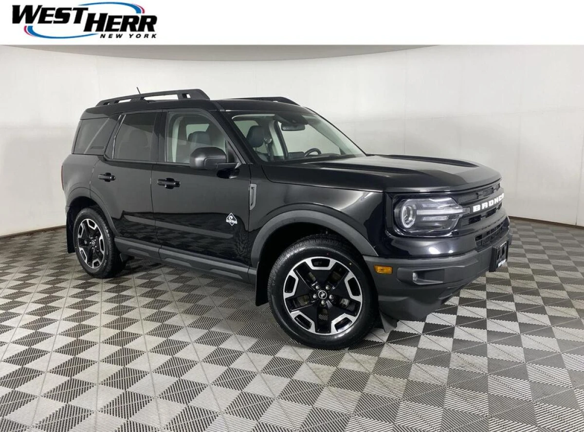 Pre-Owned 2023 Ford Bronco Sport Outer Banks