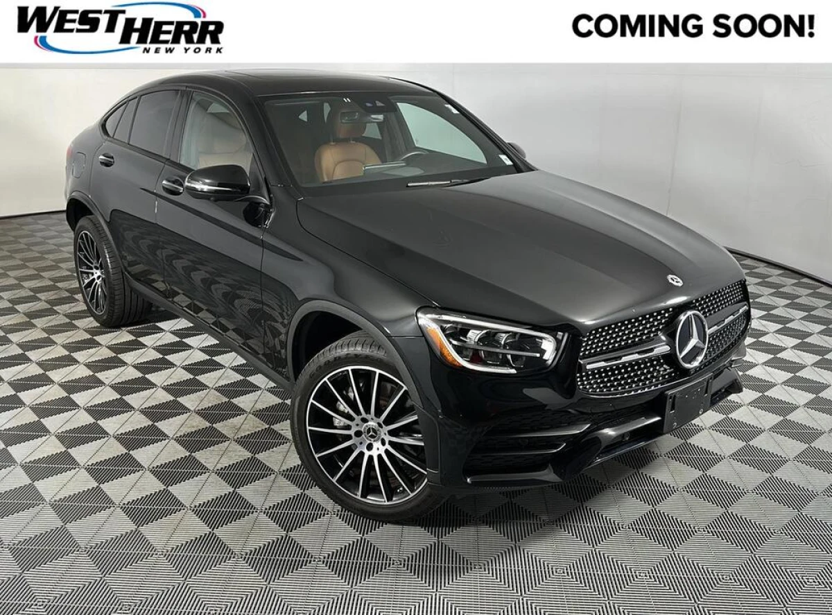 Pre-Owned 2023 Mercedes-Benz GLC 300