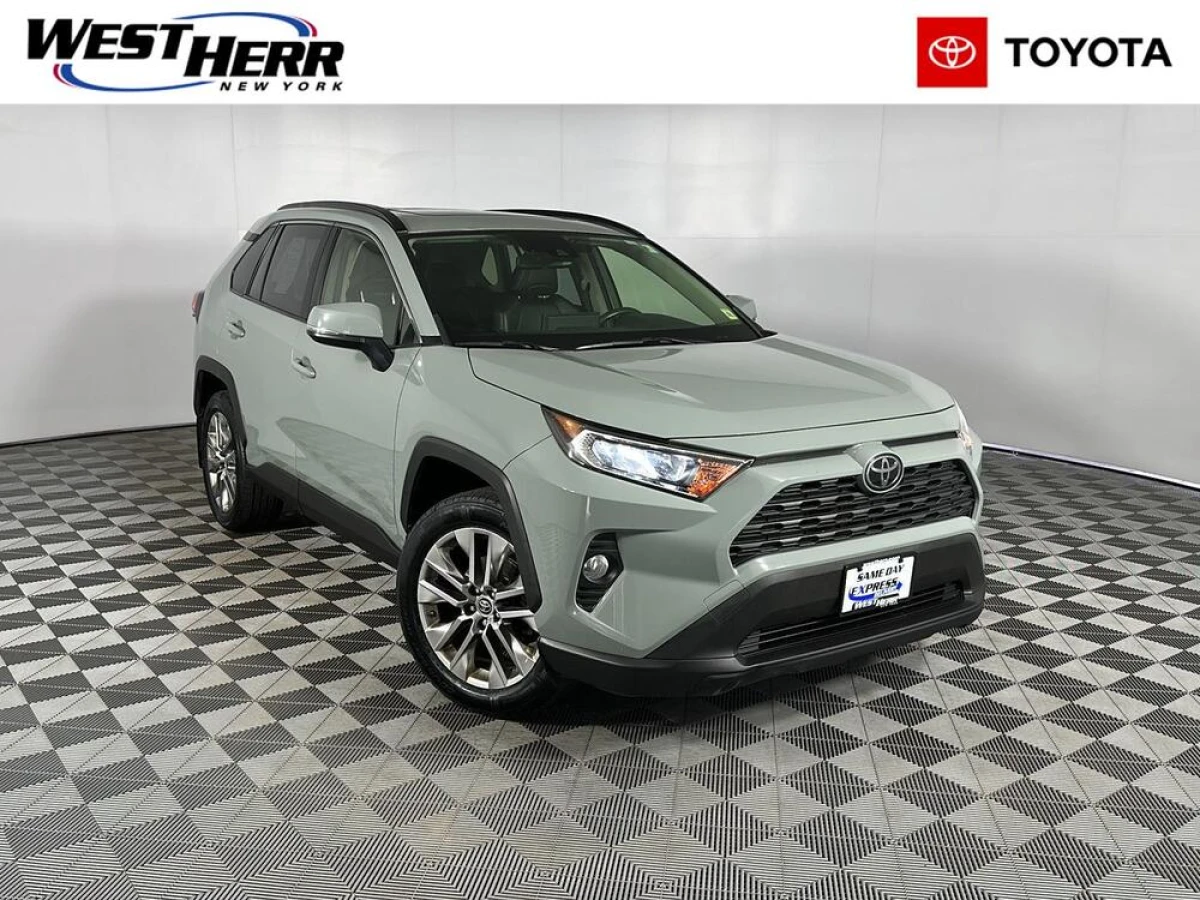 Pre-Owned 2019 Toyota RAV4 XLE Premium