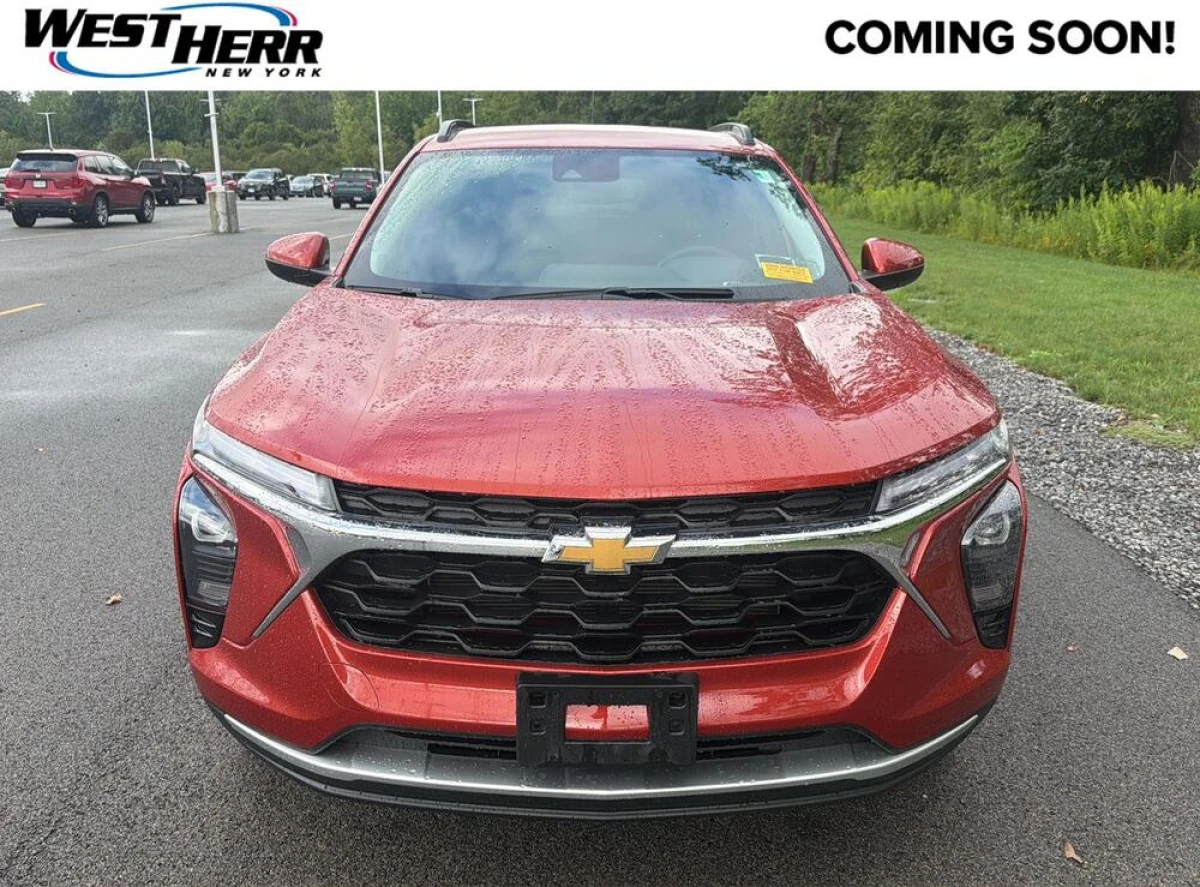 Pre-Owned 2024 Chevrolet Trax LT