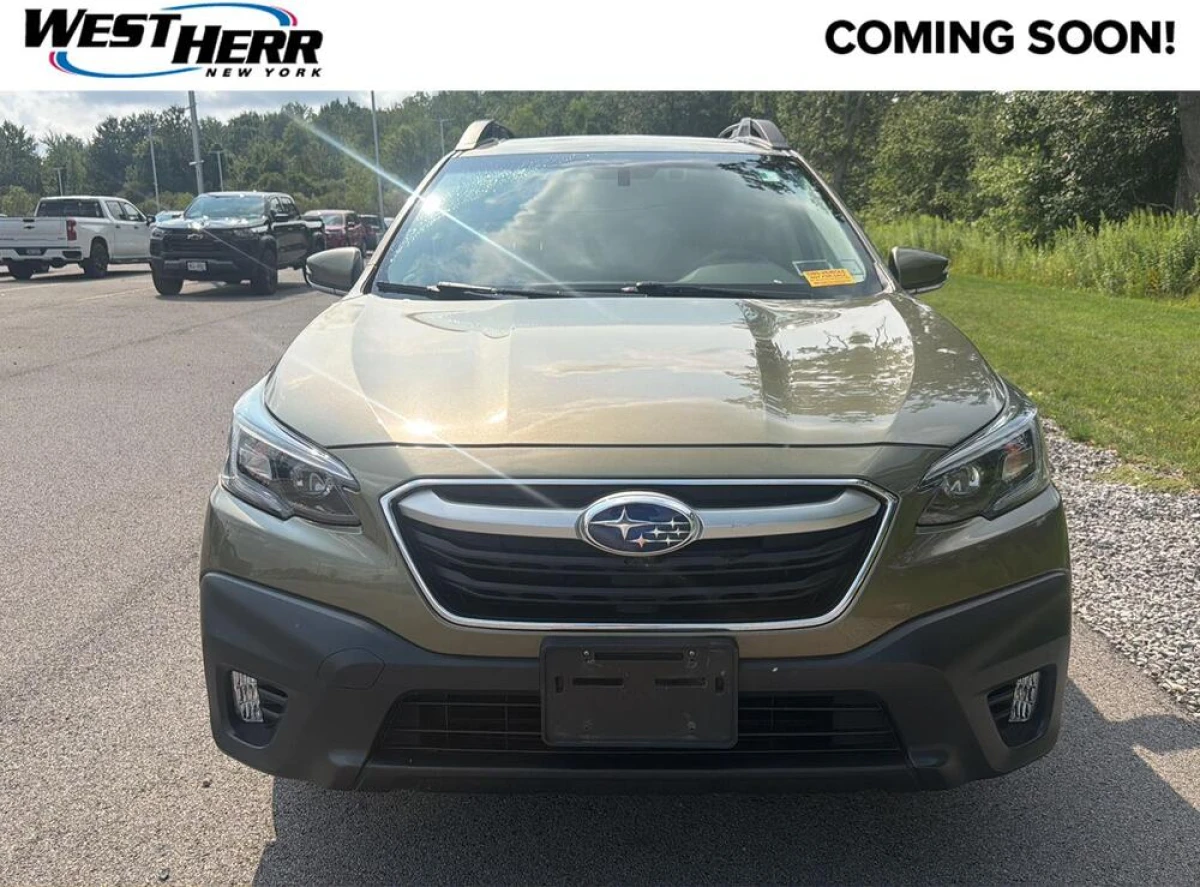 Pre-Owned 2022 Subaru Outback Premium