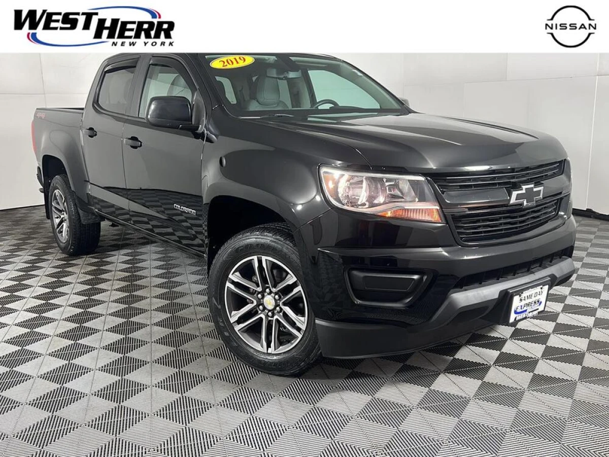 Pre-Owned 2019 Chevrolet Colorado 4WD Work Truck