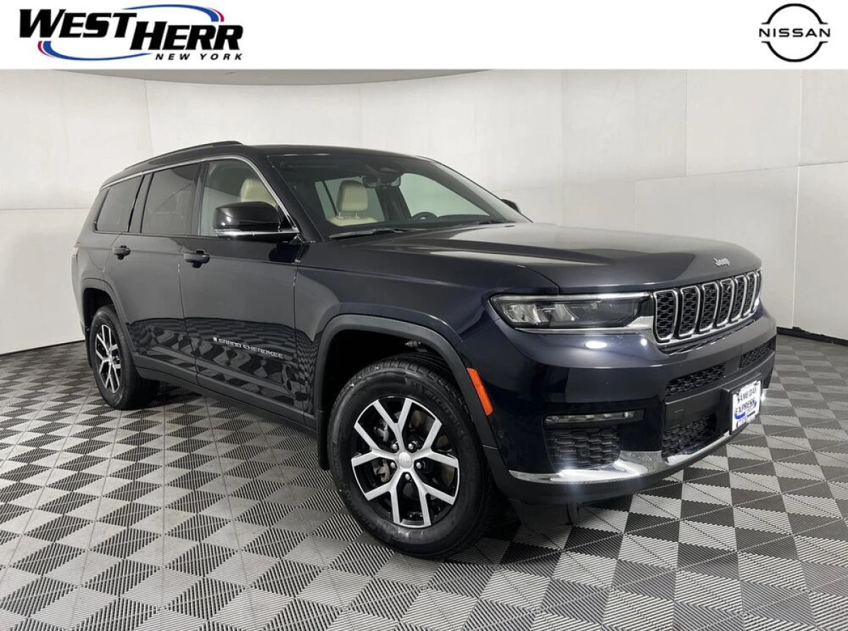 Pre-Owned 2023 Jeep Grand Cherokee L Limited