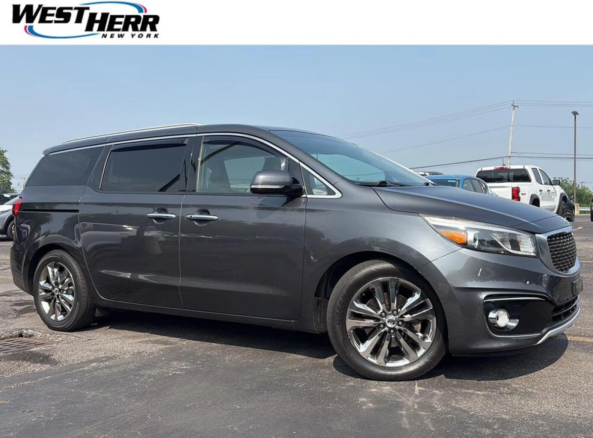 Pre-Owned 2016 Kia Sedona Limited