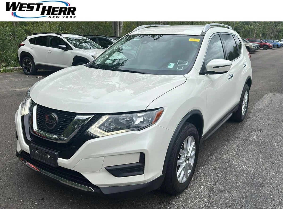Pre-Owned 2020 Nissan Rogue SV