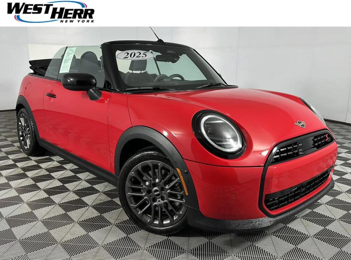 Certified Pre-Owned 2025 MINI Cooper S Signature