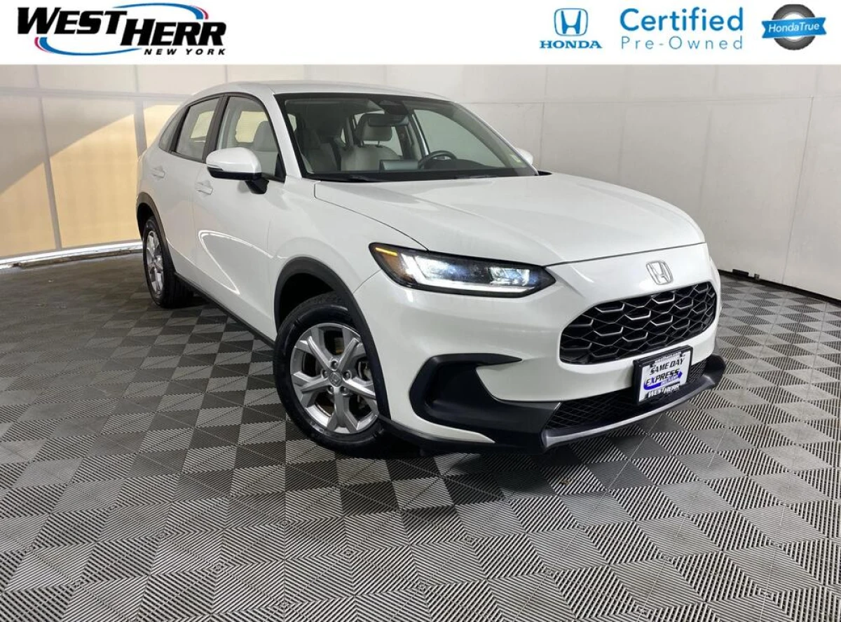 Certified Pre-Owned 2024 Honda HR-V LX