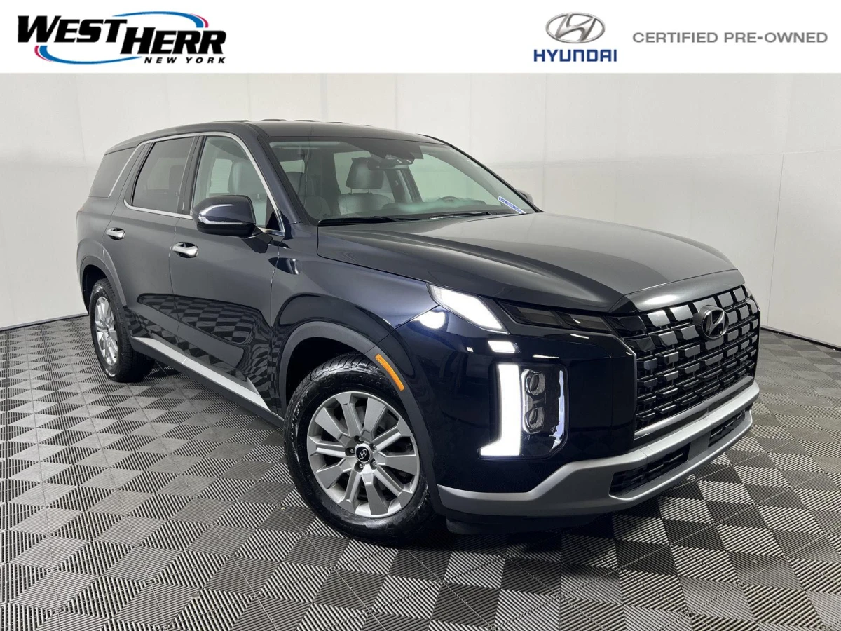 Certified Pre-Owned 2023 Hyundai Palisade SE