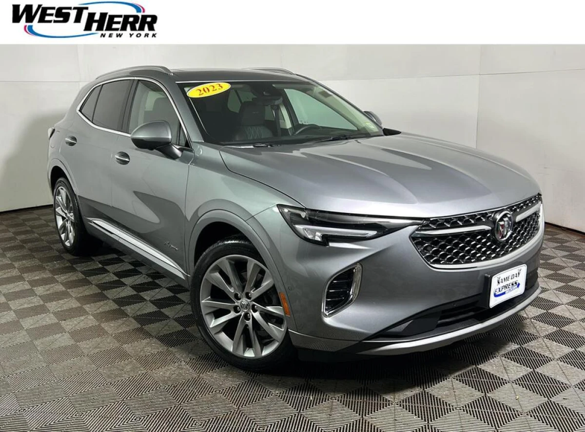Pre-Owned 2023 Buick Envision Avenir