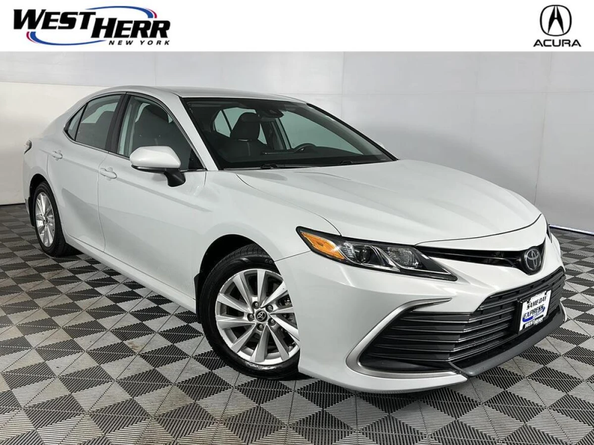 Pre-Owned 2023 Toyota Camry LE