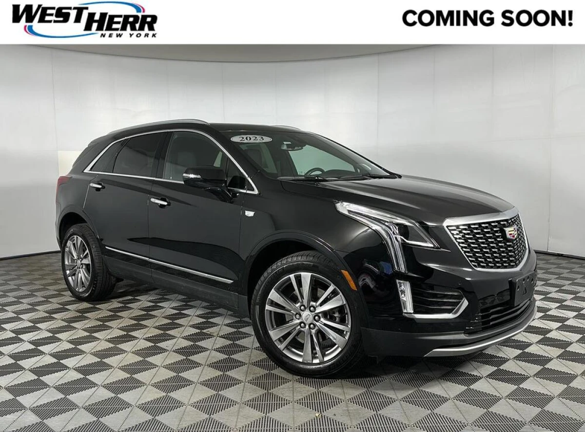 Pre-Owned 2023 Cadillac XT5 AWD Premium Luxury
