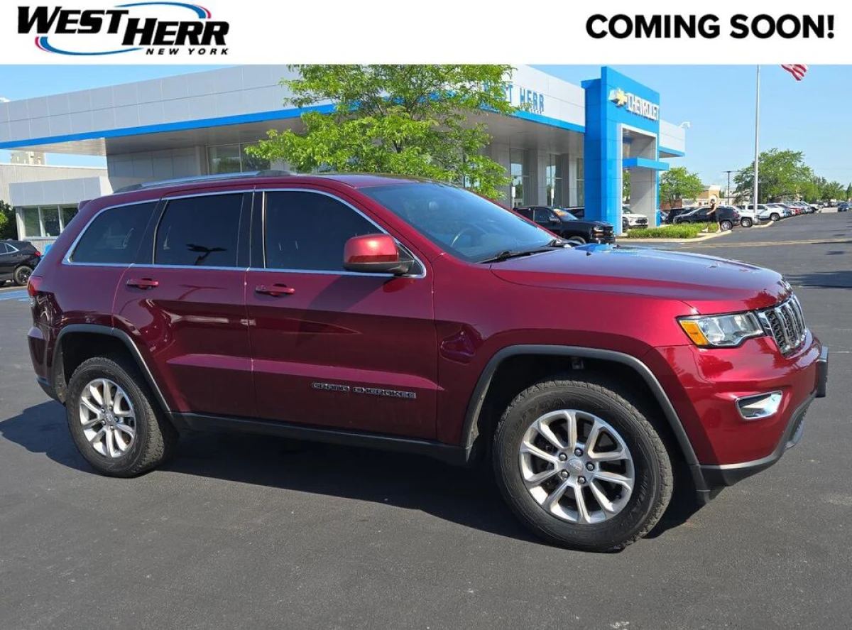 Pre-Owned 2021 Jeep Grand Cherokee Laredo E