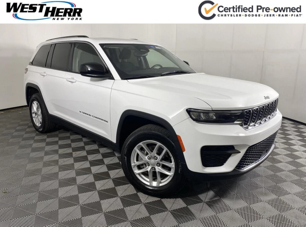 Certified Pre-Owned 2023 Jeep Grand Cherokee Laredo