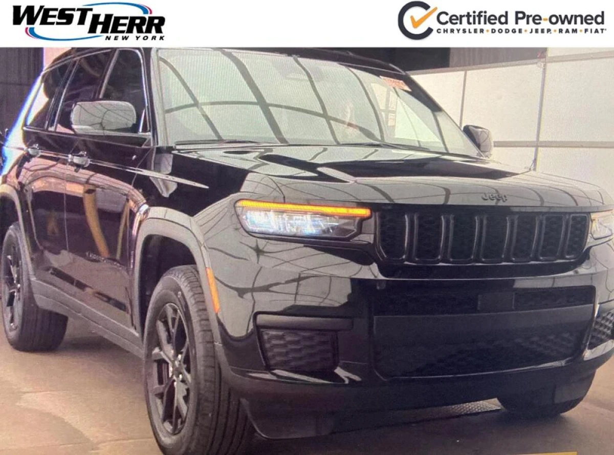 Pre-Owned 2024 Jeep Grand Cherokee L Altitude